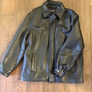 Wilson’s Leather Men’s Large, very warm jacket
